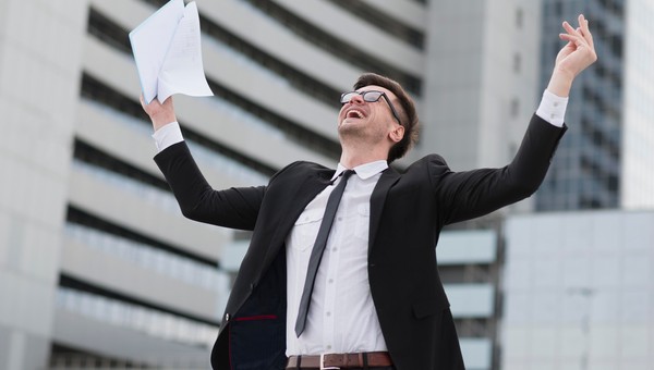 Эти знаки зодиака ждёт карьерный переворот в марте-2026