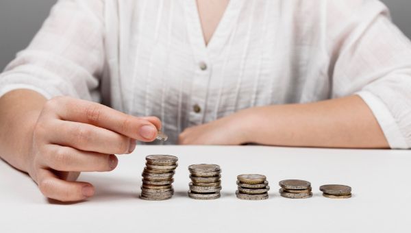 Недооценённый труд: опрос выявил самые «бедные» профессии в России