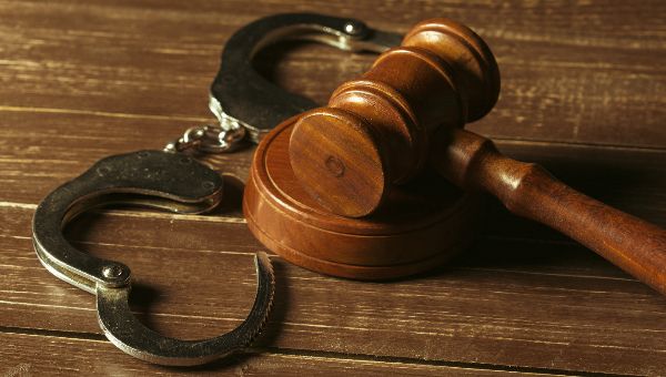 За свою жадность житель Подмосковья стал фигурантом уголовного дела