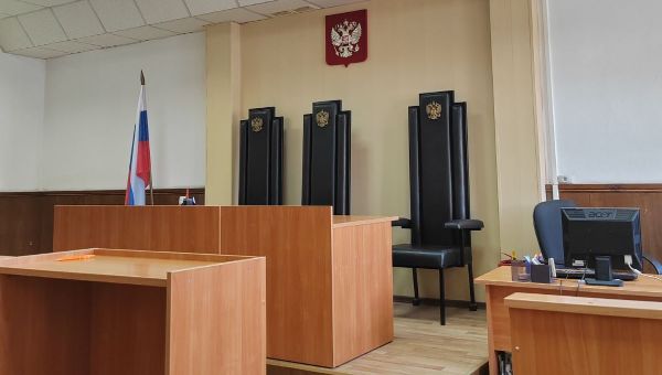 В Подмосковье подросток оказался на скамье подсудимых за помощь мошенникам