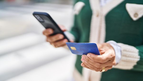 Новые требования при переводах через СБП вступают в силу летом