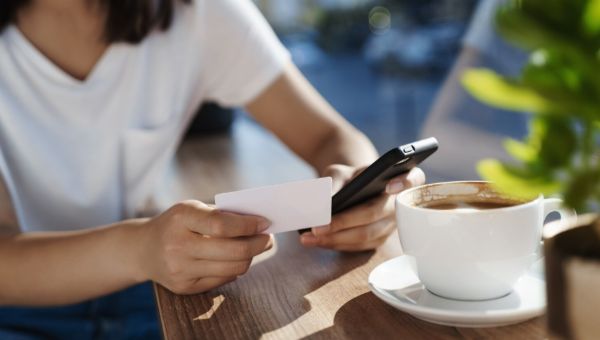 Налоговый максимум: новые правила контроля за переводами физлиц