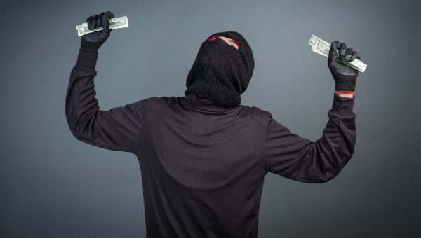 Миллионные потери февраля: мошенники обогатились за счёт доверчивых жителей Подмосковья