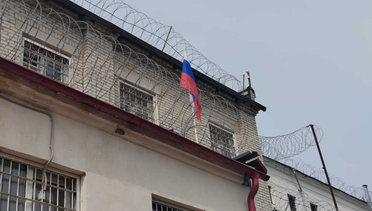 За обман народной артистки курьер мошенников отправится в колонию