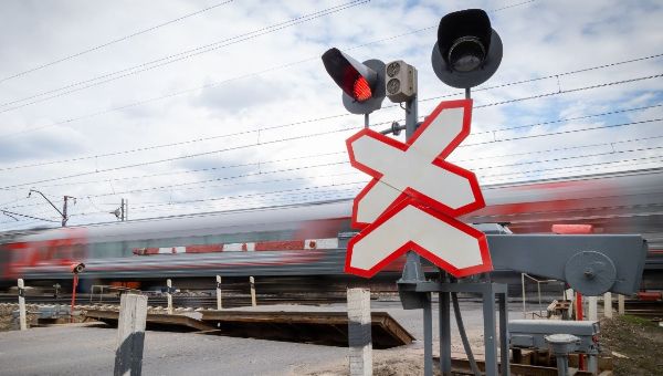 В июне на двух железнодорожных переездах Подмосковья проведут ремонт 
