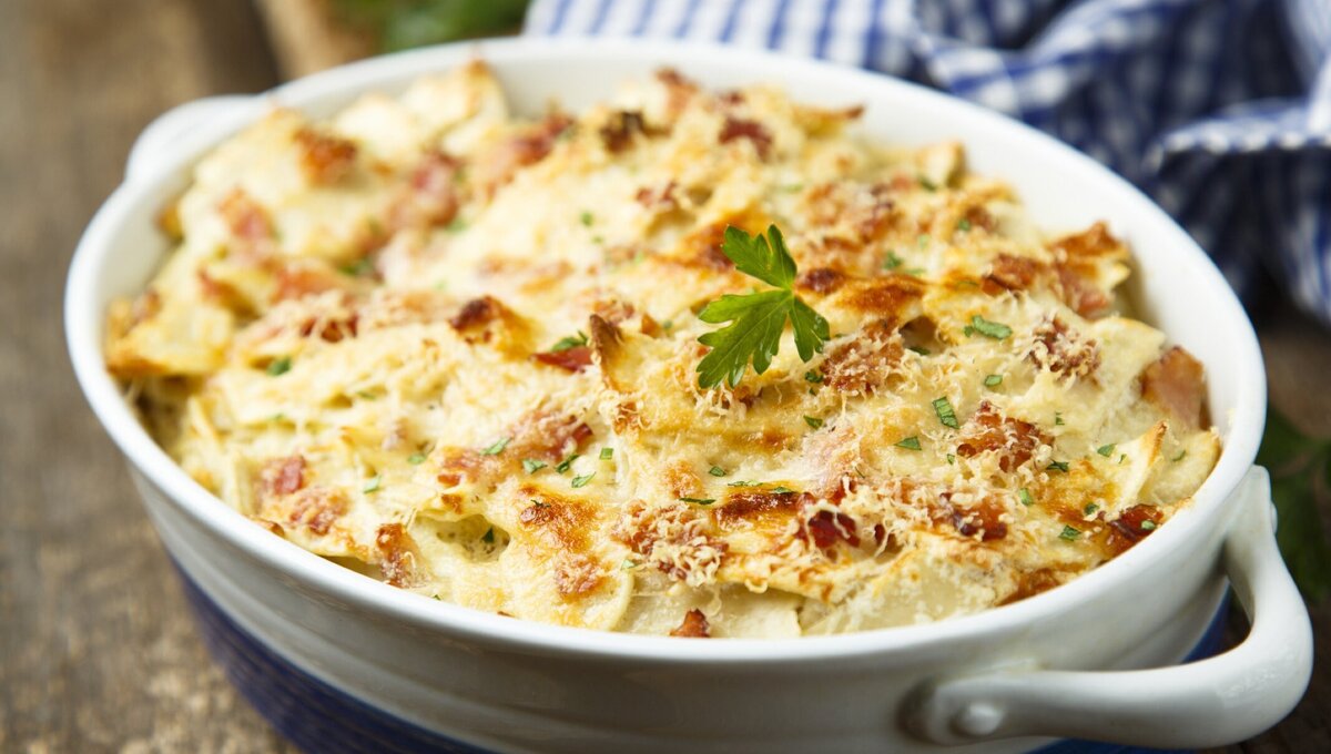 Это ресторанное блюдо из картофеля станет настоящим спасением для хозяйки