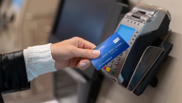 Признаки, указывающие на необходимость смены ПИН-кода карты