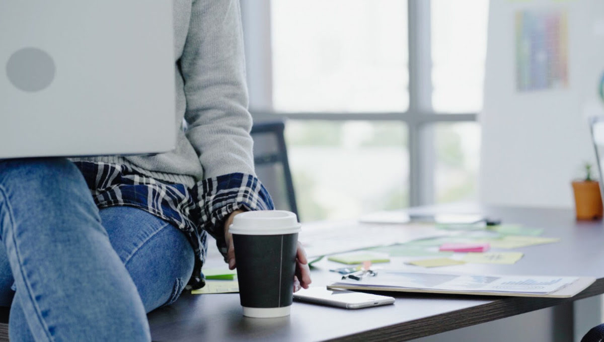 Россияне готовятся к шестидневной рабочей неделе