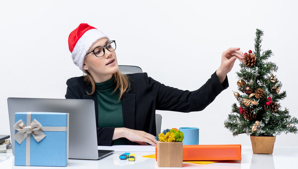 Представители каких профессий будут работать в праздничные дни