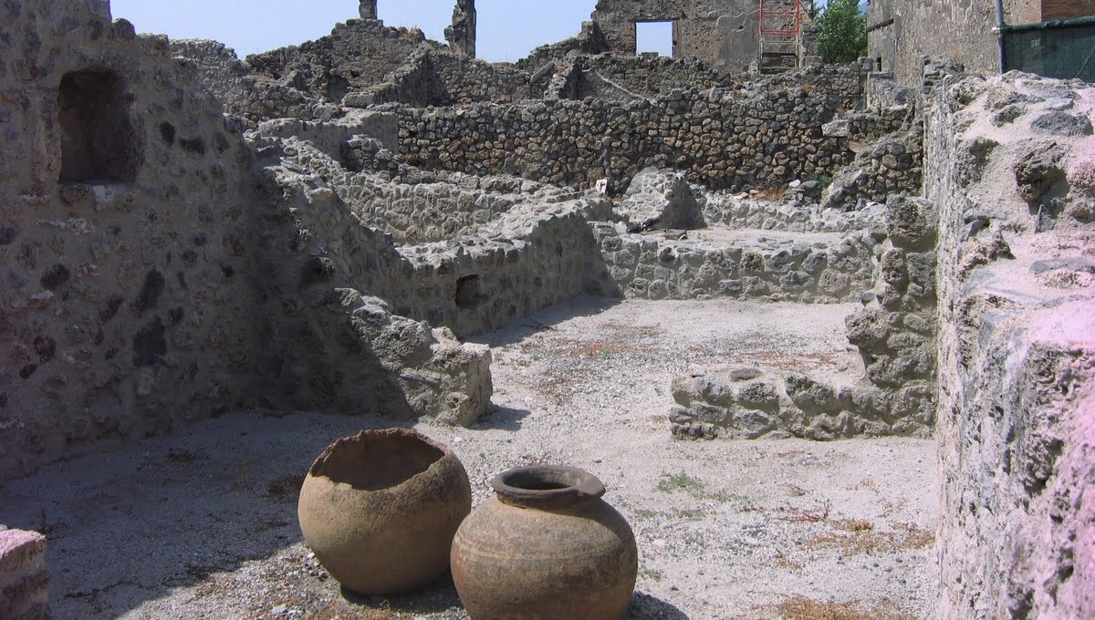 Жуткие и страшные места с историей манят путешественников