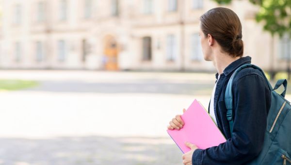 Столичные вузы шокировали ценником на обучение