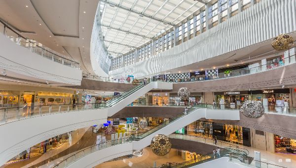 Торговые центры стали терять посетителей