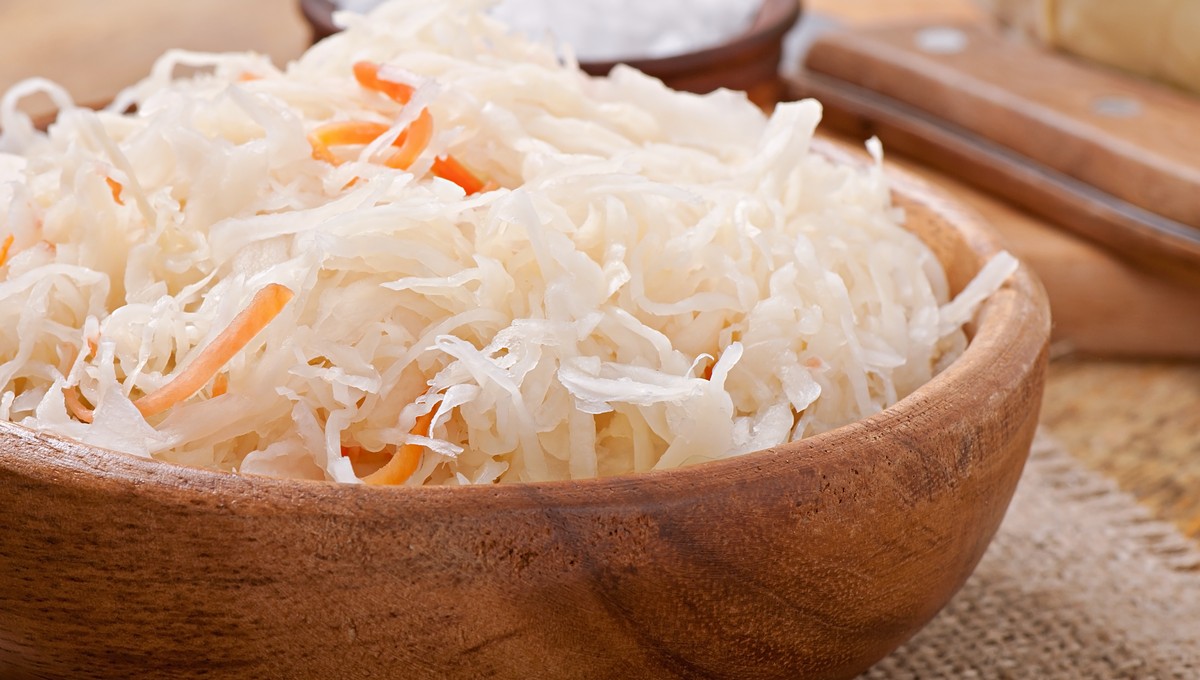 Рецепт квашеной капусты для тех, кто не готов ждать