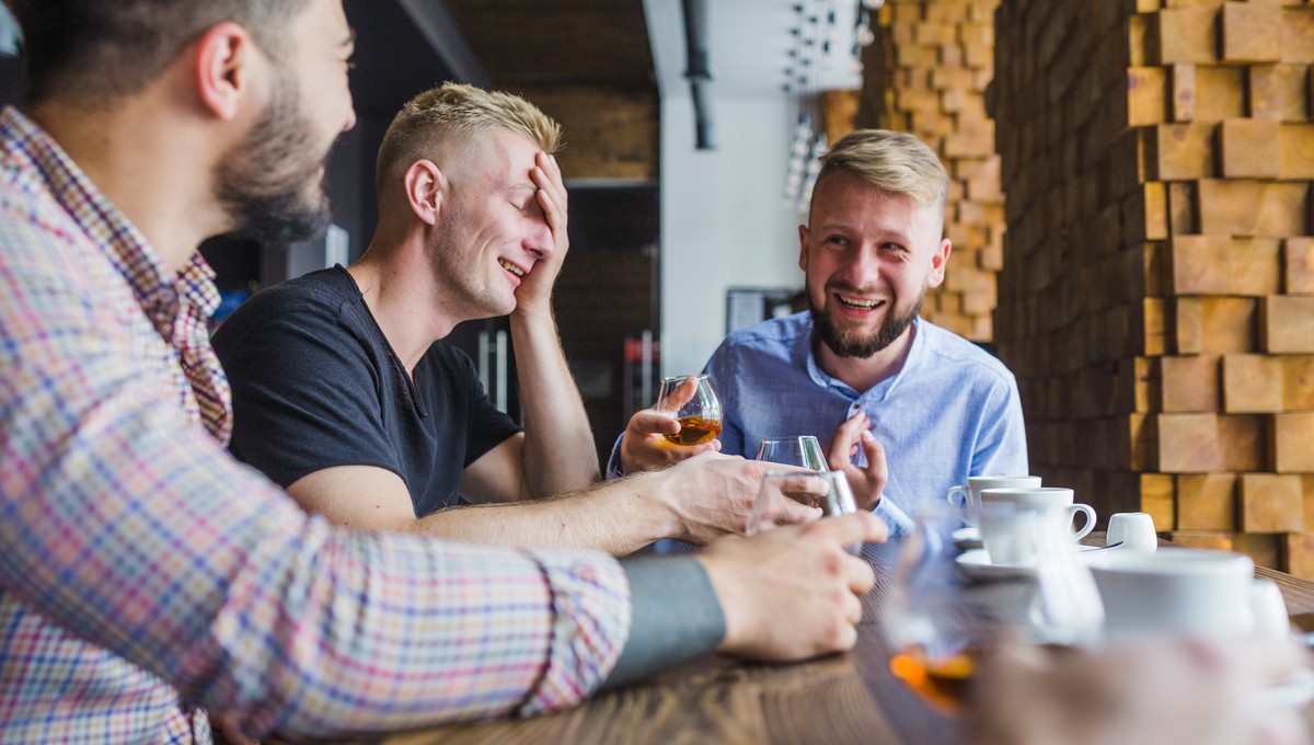 Какие усы стали новым трендом мужской привлекательности