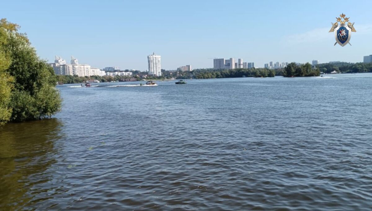 В Подмосковье катер насмерть переехал мужчину