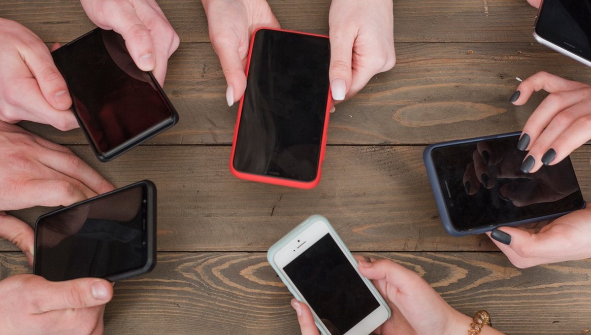 Ставить обязательно: МАХ и RuStore появятся на всех новых гаджетах