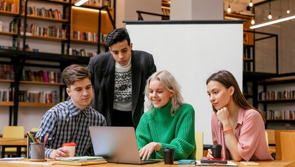 Льготные кредиты на учёбу в вузе или СПО государство поможет получить под 3%
