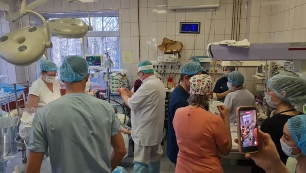 Уникальные роды приняли у россиянки