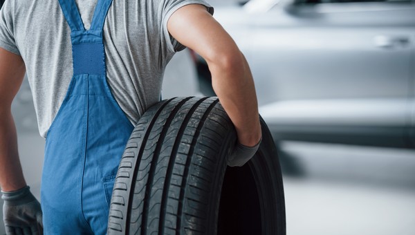 Ждать нельзя: Минтранс Подмосковья призвал срочно сменить резину