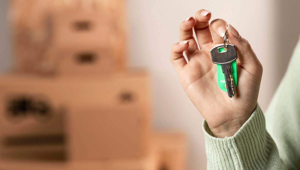 Сколько нужно зарабатывать, чтобы снять квартиру в Москве