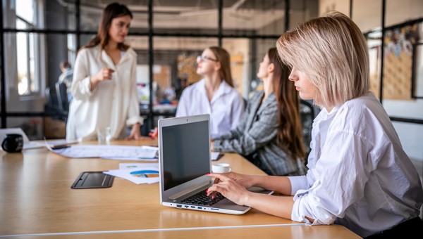 Когда россиян ждёт следующая шестидневная рабочая неделя