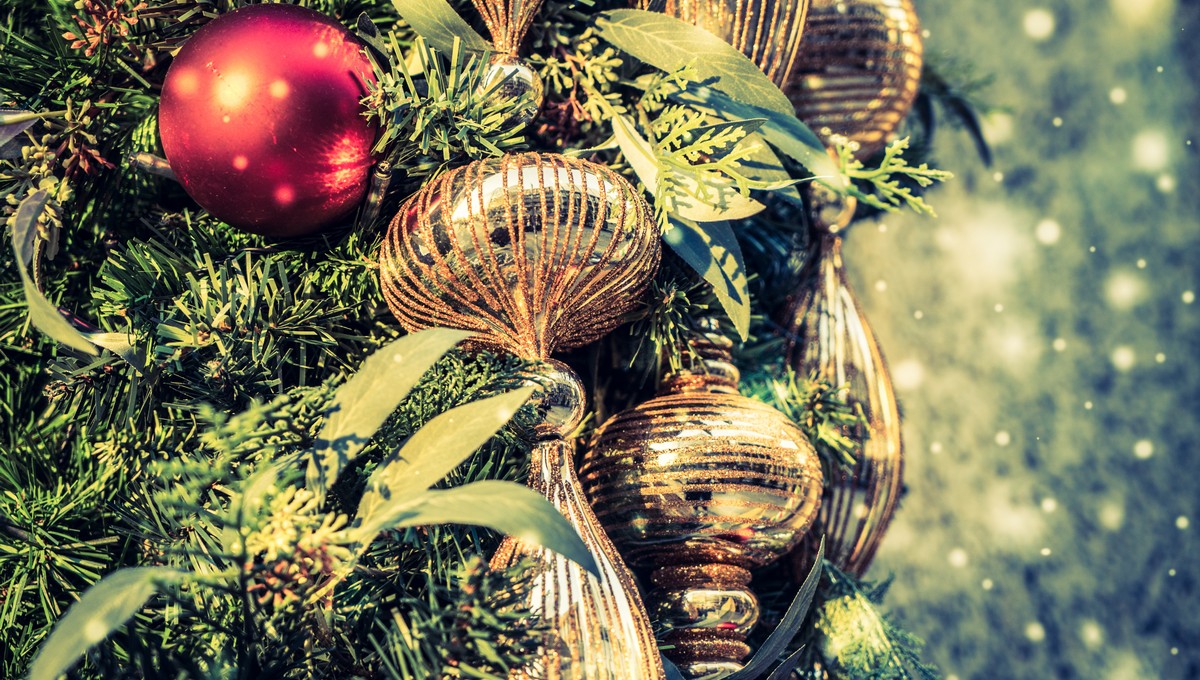 Назад в СССР: как нарядить ёлку в самом трендовом стиле