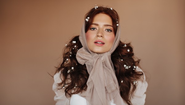 На такие шарфы осенью-2025 ожидается настоящий ажиотаж среди модниц 